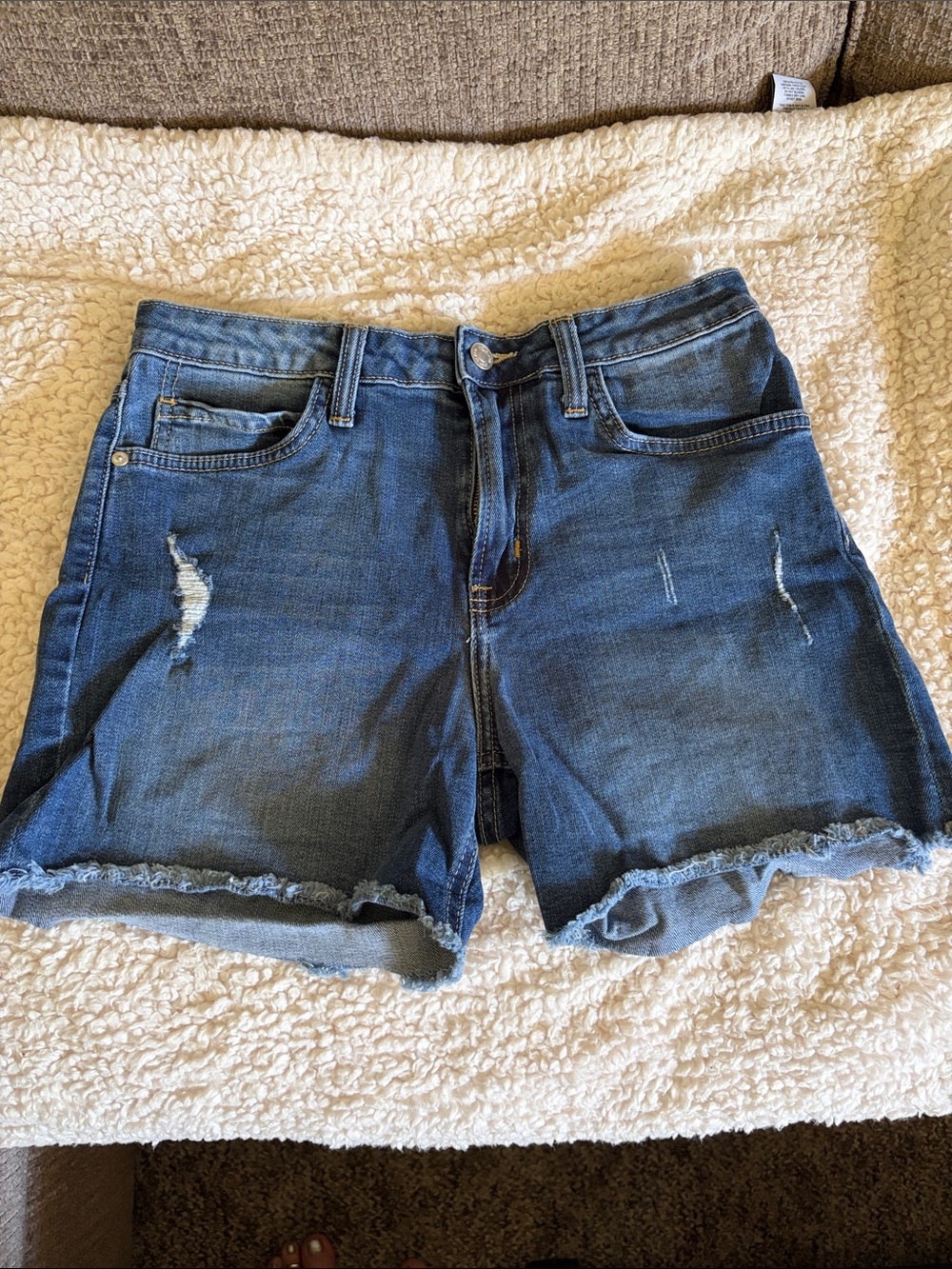 Women’s jean shorts